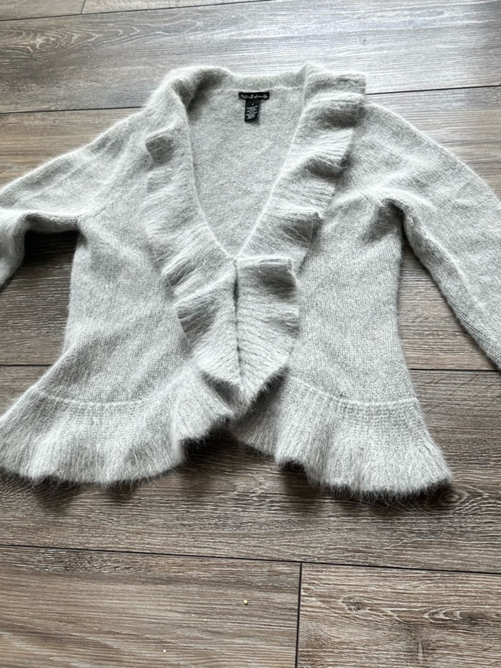 Alexandra Bartlett feminine/vintage inspired Ruffle-Trim Cardigan/ angora/large - Picture 3 of 11